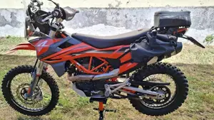 KTM 690 Enduro R (2022 - 25) 