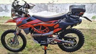 KTM 690 Enduro R (2022 - 25) usata