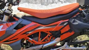 KTM 690 Enduro R (2022 - 25)  (3)