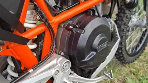 KTM 690 Enduro R (2022 - 25)  (5)