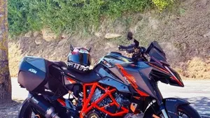 KTM 1290 Super Duke GT (2022 - 25)  (6)