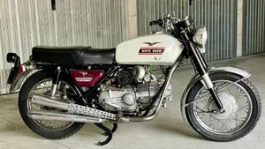 Moto Guzzi   (4)