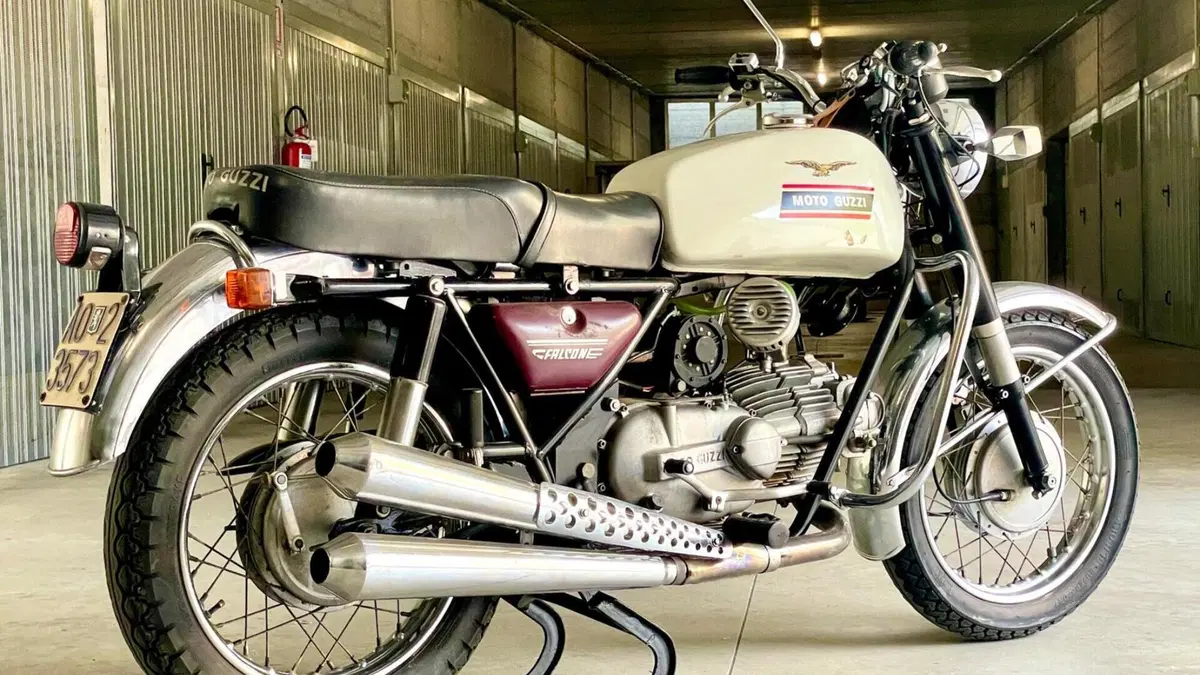Moto Guzzi   (6)