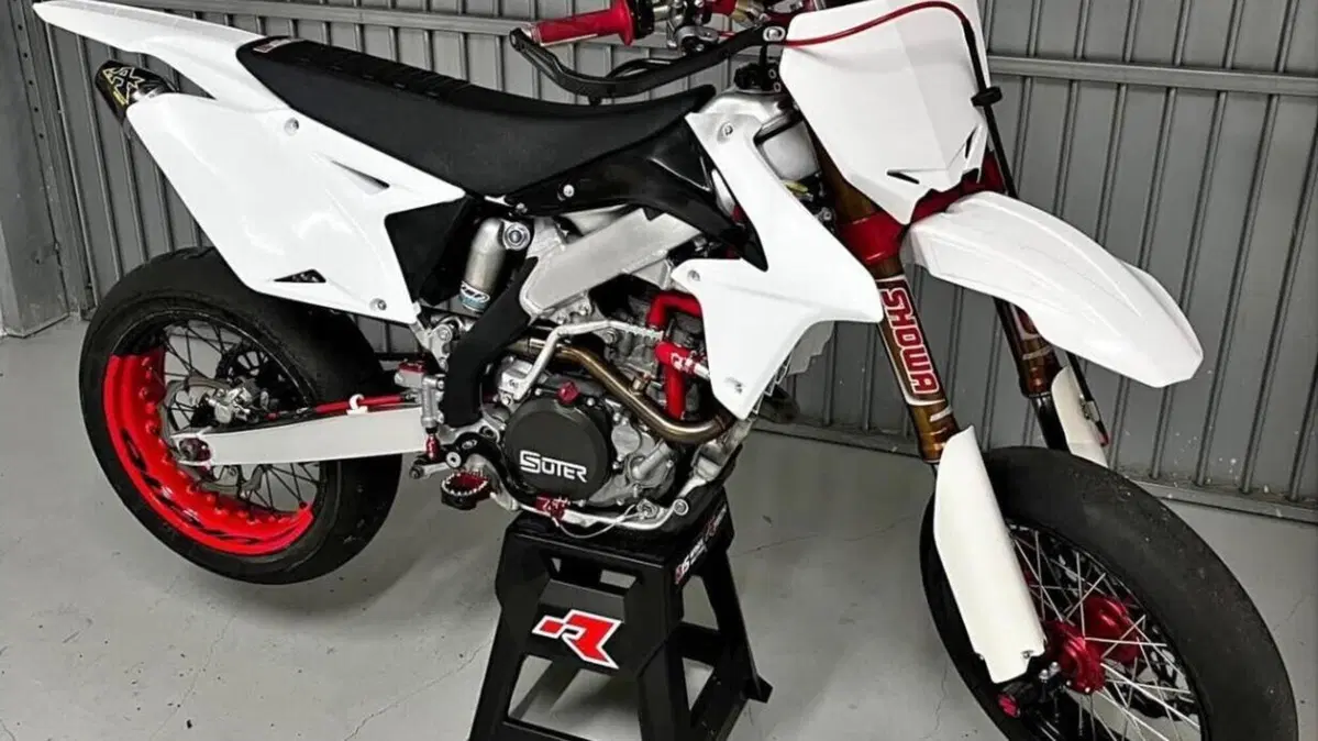 Suzuki RM 450 Z (2008 - 11)  (2)