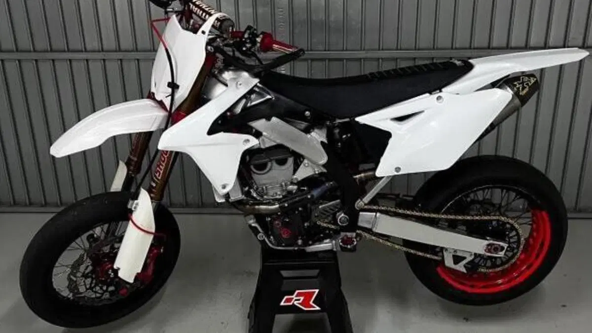Suzuki RM 450 Z (2008 - 11)  (3)