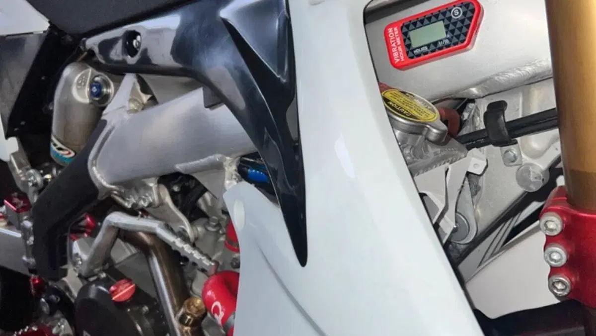 Suzuki RM 450 Z (2008 - 11)  (13)