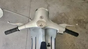 Piaggio   (2)
