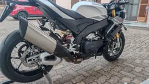 Aprilia Tuono V4 (2025 - 26)  (2)