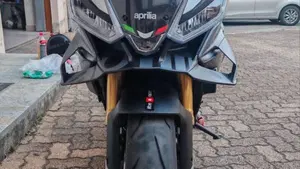 Aprilia Tuono V4 (2025 - 26)  (5)