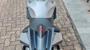 Aprilia Tuono V4 (2025 - 26)  (7)