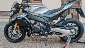 Aprilia Tuono V4 (2025 - 26)  (8)