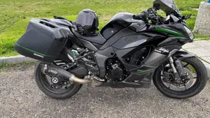 Kawasaki Ninja 1000 SX Tourer (2021 - 24)  (2)