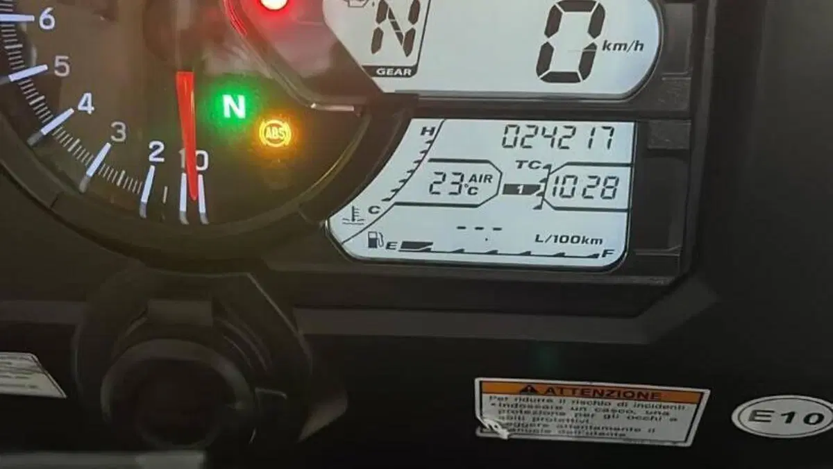 Suzuki V-Strom 1000 (2017 - 20)  (2)