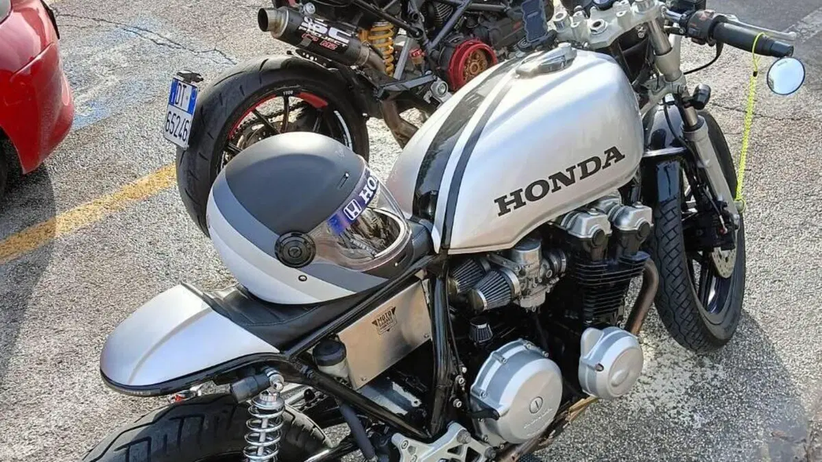 Honda   (20)