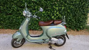 Piaggio Vespa 125 XL  (5)