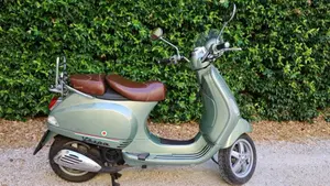 Piaggio Vespa 125 XL  (6)
