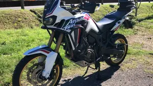 Honda Africa Twin CRF 1000L ABS (2016 - 17)  (4)