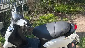 Piaggio Zip 50 2T (2000 - 18)  (2)
