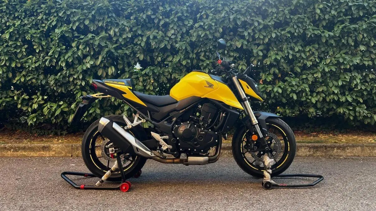 Honda CB 750 Hornet (2023 - 24) 