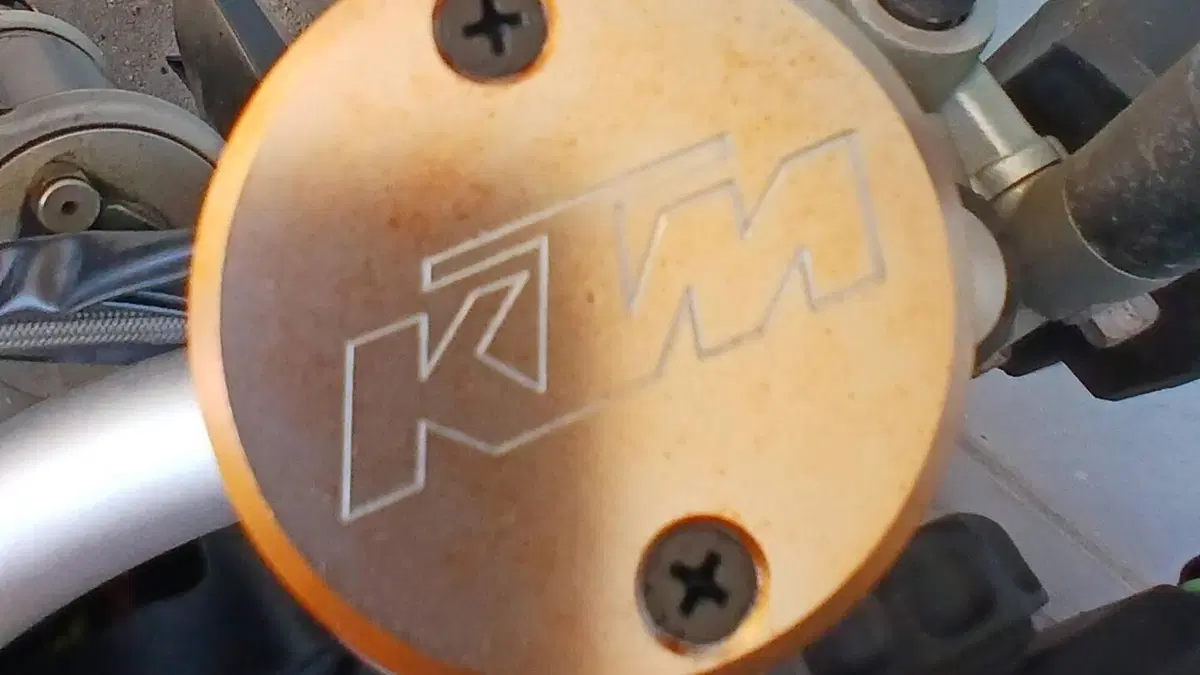 KTM 690 Supermoto  (11)
