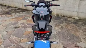 Aprilia Tuono 660 Factory (2022 - 24)  (3)