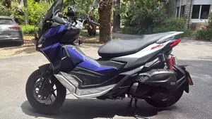 Aprilia SR GT 125 (2022 - 24)  (3)