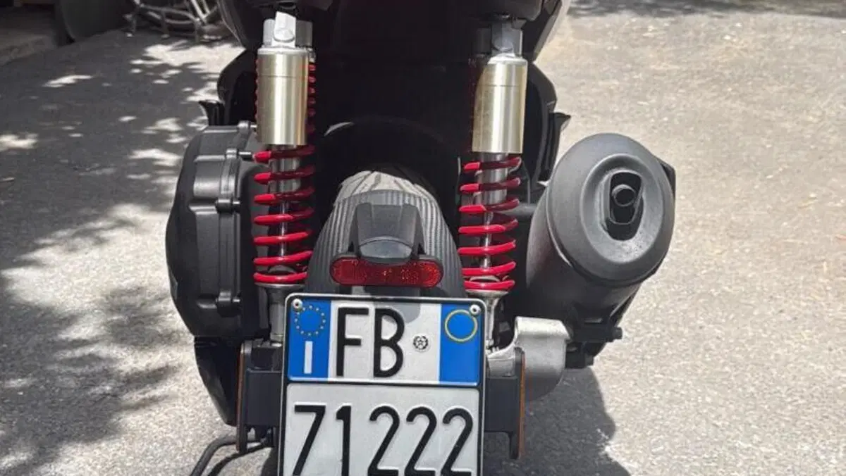 Aprilia SR GT 125 (2022 - 24)  (4)