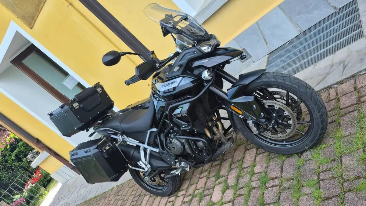 Triumph Tiger 900 GT Pro (2020 - 23)  (2)