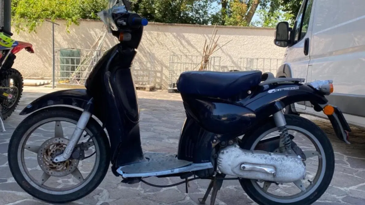Aprilia Scarabeo 50 2t (2008 - 17) 