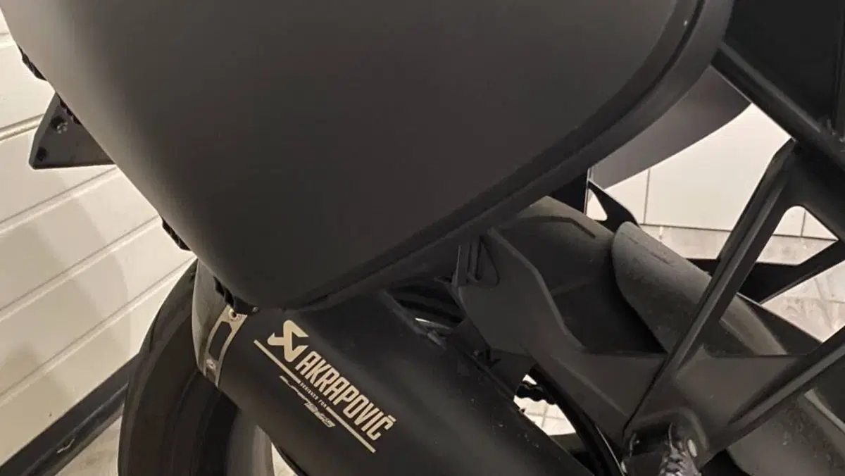 KTM 1290 Super Duke GT (2022 - 25)  (4)