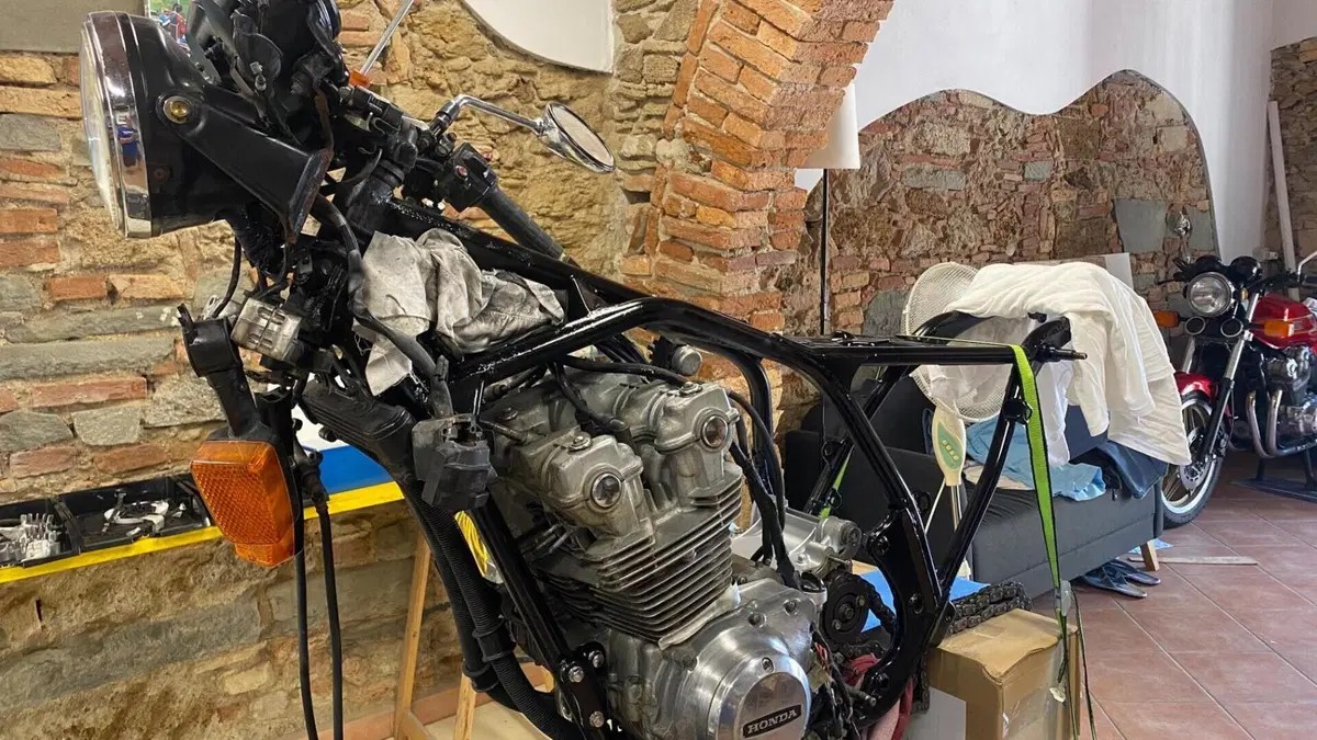 Honda CB 900 F1 (1980 - 82)  (8)