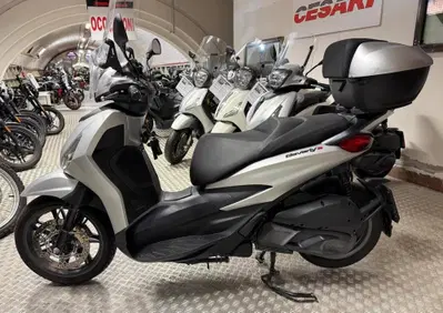 Piaggio Beverly 300 S ABS-ASR (2021 - 25) - Annuncio 10047811