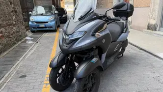 Yamaha Tricity 300 (2020) usata
