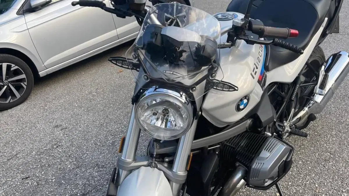Bmw R 1200 R (2011 - 14)  (2)