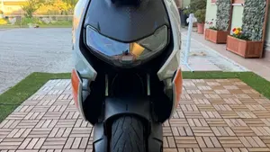 Bmw CE 04 (2021 - 25)  (2)
