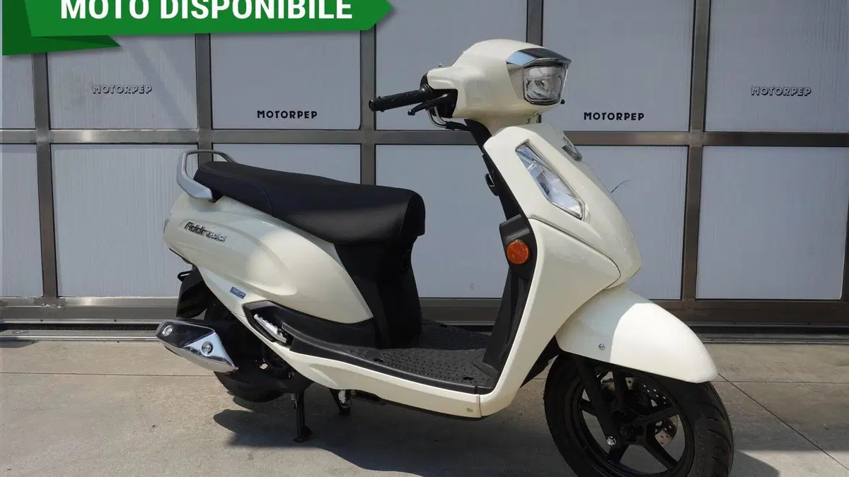 Suzuki Address 125 (2025 - 26) 