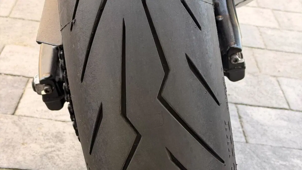 Bmw F 900 R (2021 - 24)  (6)