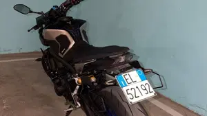 Yamaha MT-09 SP (2018 - 20)  (6)