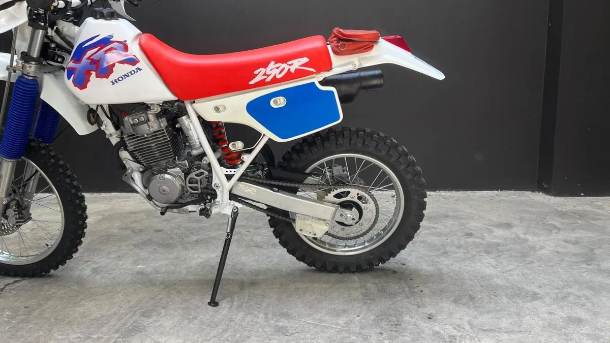 Honda   (4)