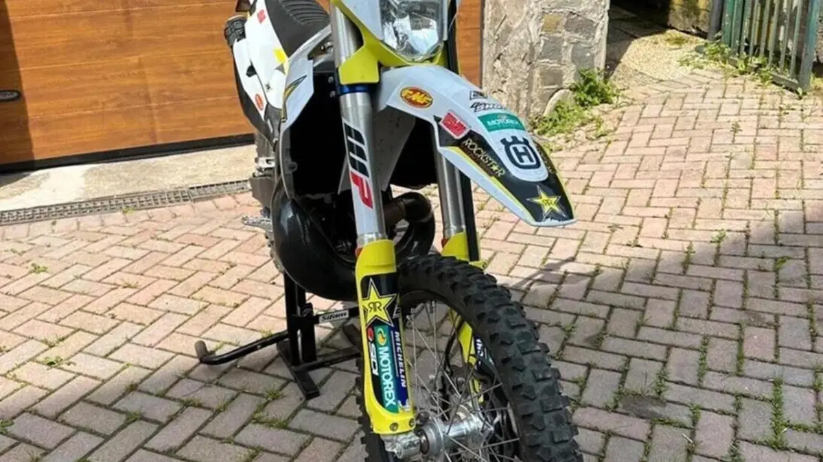 Husqvarna TE 300i Jarvis Edition (2020)  (2)