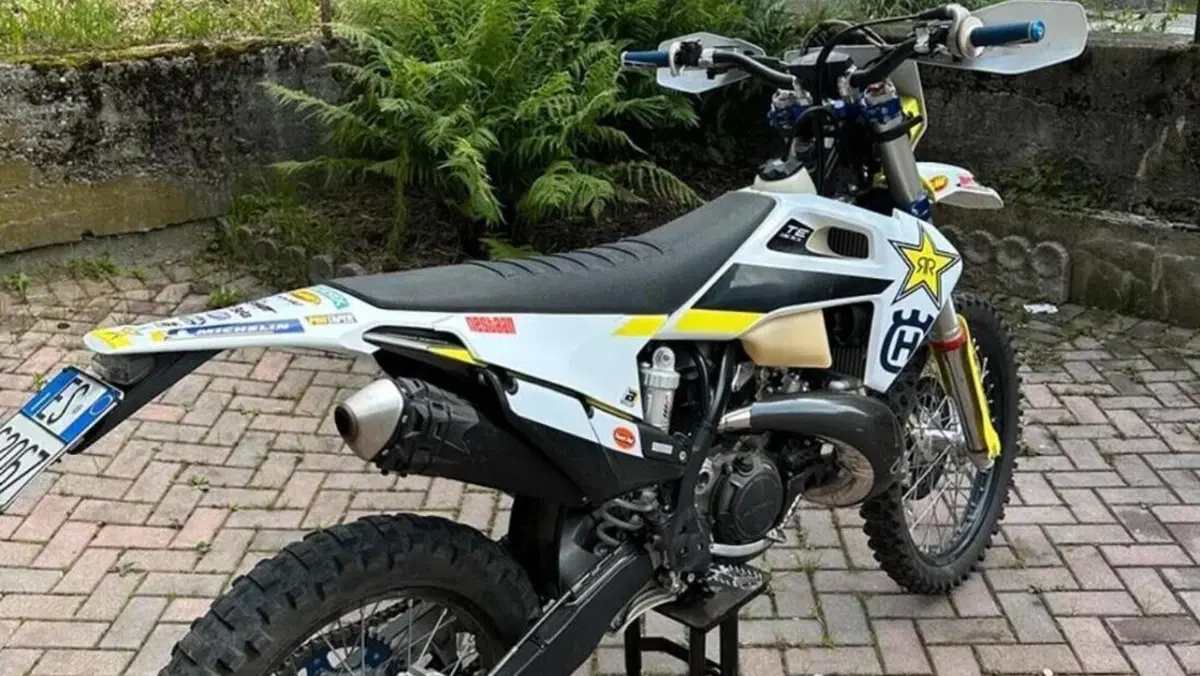 Husqvarna TE 300i Jarvis Edition (2020)  (4)