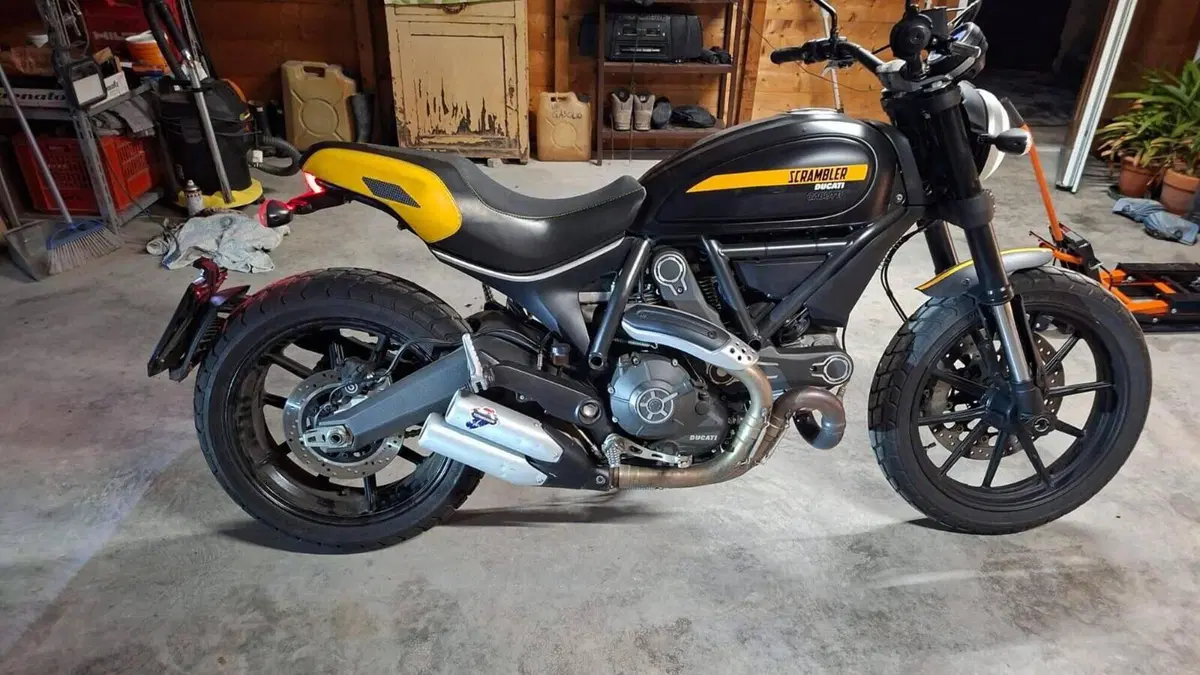 Ducati Scrambler 800 Full Throttle (2015 - 16)  (3)