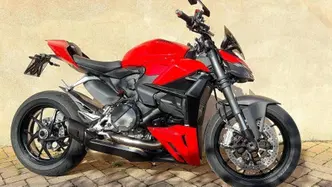 Ducati Streetfighter V2 (2022 - 24) usata