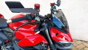 Ducati Streetfighter V2 (2022 - 24)  (3)