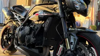 Triumph Speed Triple 1050 RS (2018 - 20) usata