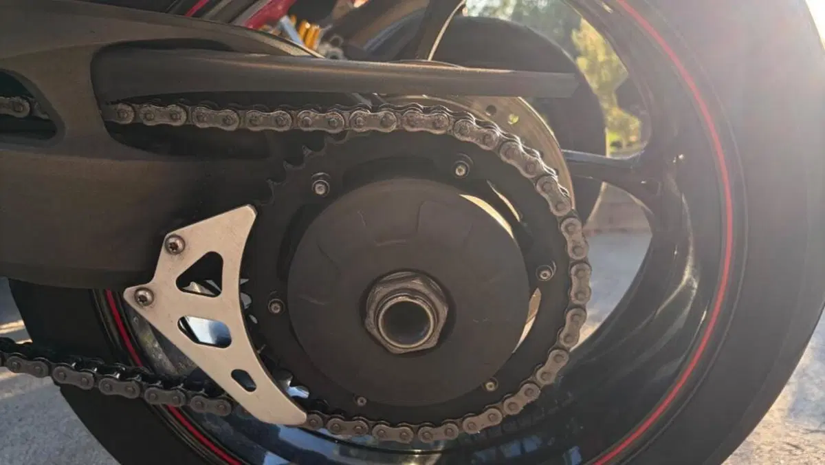 Triumph Speed Triple 1050 RS (2018 - 20)  (11)