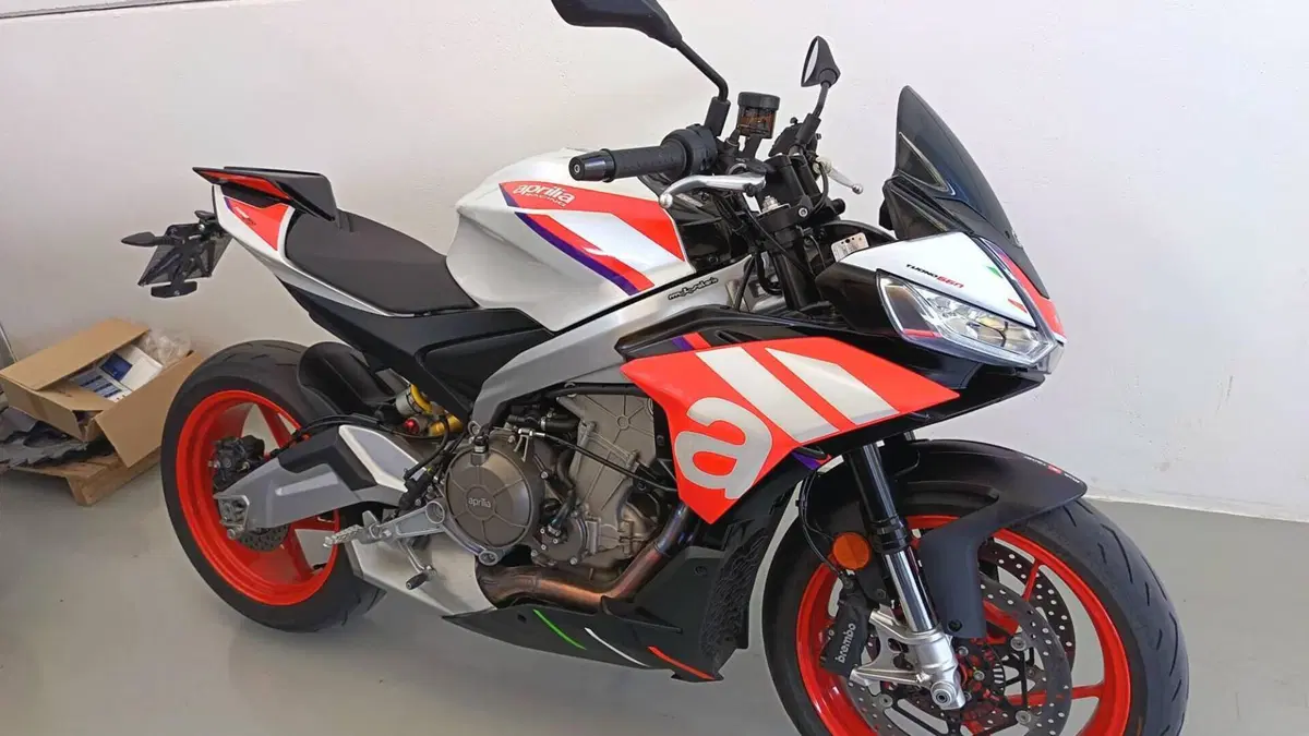 Aprilia Tuono 660 Factory (2022 - 24)  (7)