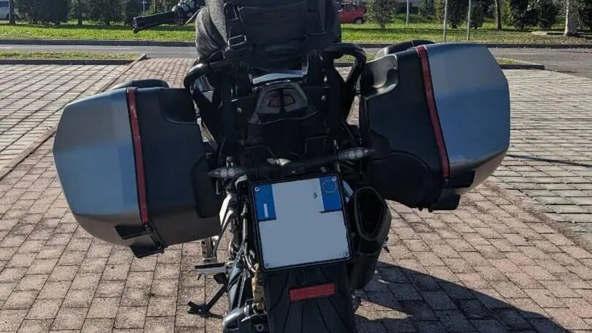 Bmw R 1200 R (2015 - 16)  (3)