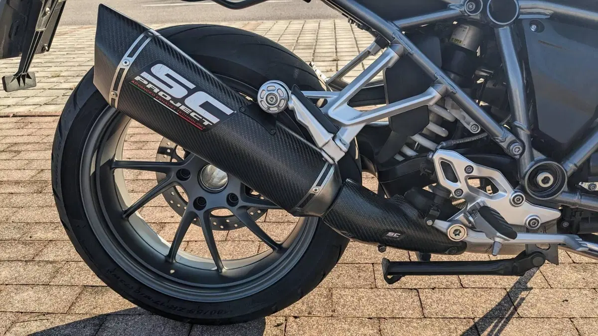 Bmw R 1200 R (2015 - 16)  (9)