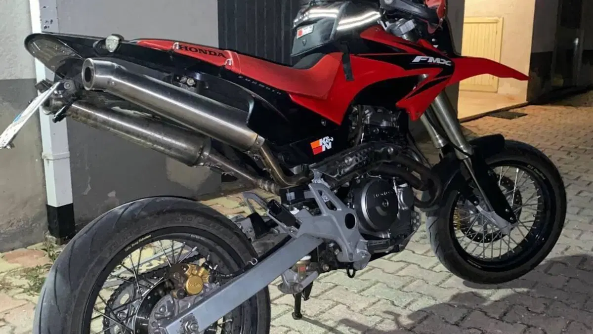 Honda FMX 650  (3)